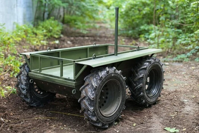 The K-2 Battalion Demonstrates How Ground Robots Evacuate Wounded Soldiers