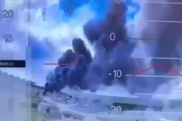 Операция «Паутинка»: появились новые видео ударов СБУ по авиации России