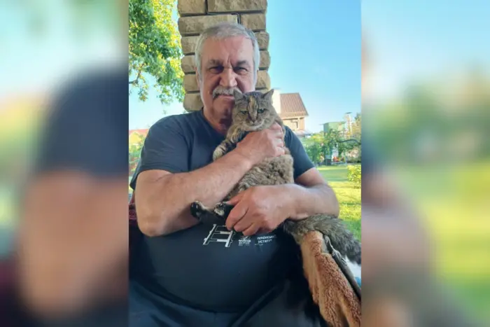 Vasyl Shklyar does not travel far from home for the sake of his cat. A touching story of the writer