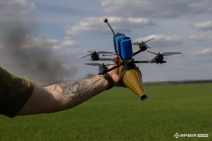 Die Ukraine hat die Drohnenproduktion im vergangenen Jahr um 900% gesteigert