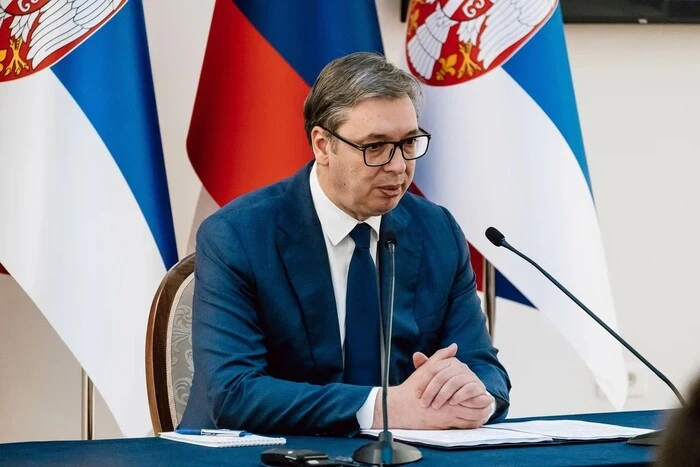Щоб не їхати до Путіна? Вучич ліг у лікарню після раптового повернення з США