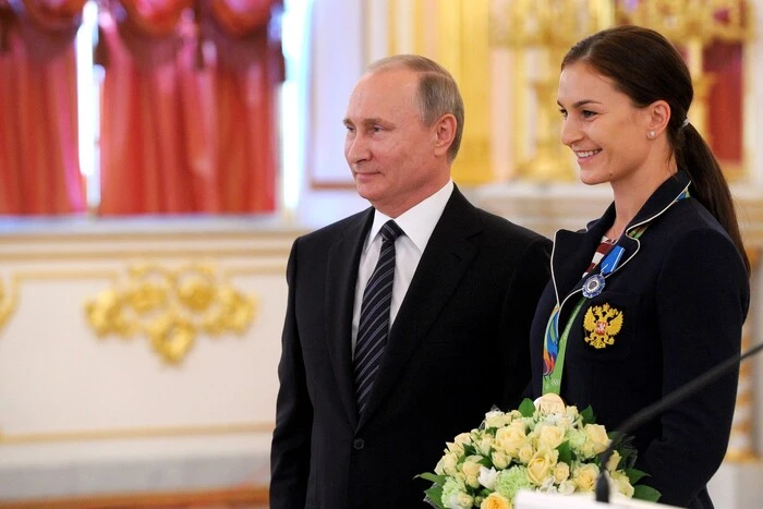 Putin's Trusted Person to Participate in the Fencing World Championship