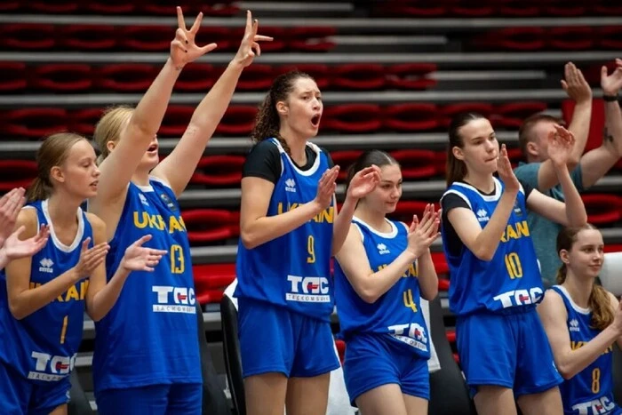 Ukraine's women's basketball team U-18 started the European Championship with a victory