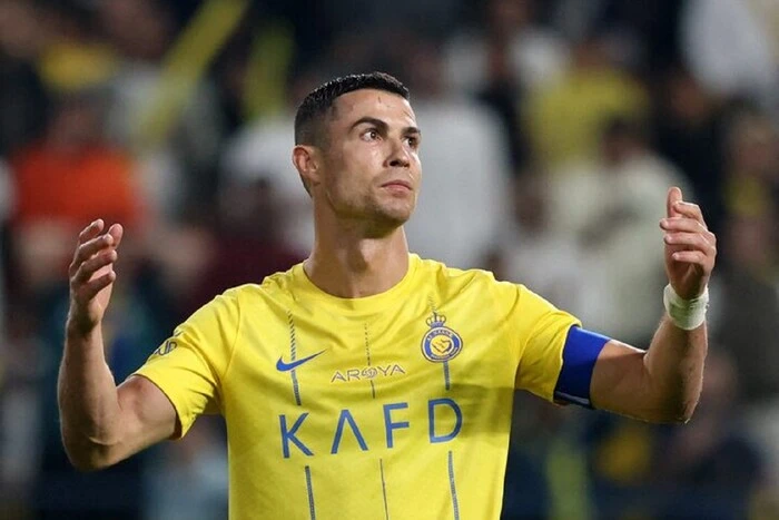 FIFA chce, aby Ronaldo zagrał na klubowych mistrzostwach świata – media