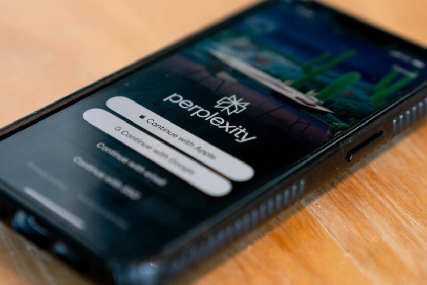 Samsung може відмовитися від Google на користь Perplexity AI в нових Galaxy