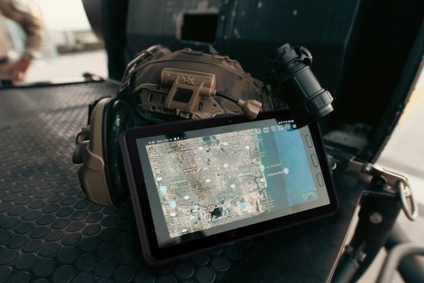 Уникальный планшет для военных Samsung