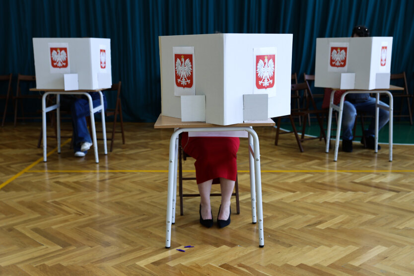 Росія розгорнула масштабну спецоперацію Doppelganger для впливу на вибори у Польщі