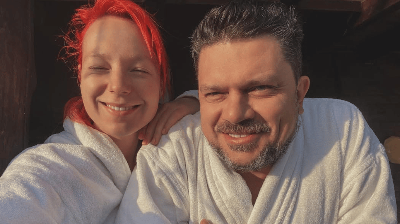 Tarabarova oczarowała zdjęciami z mężem za granicą
