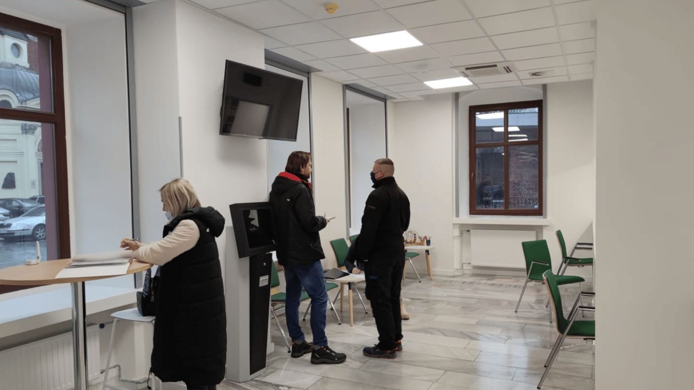 Naruszenie wojskowego rejestru — czy deportują z innego kraju