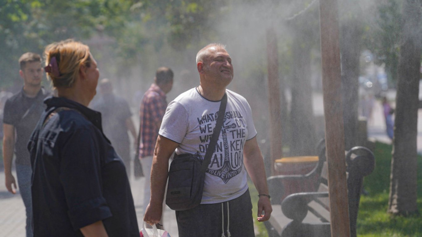Heavy rains and up to +40 °C — what the weather will be like in Ukraine today