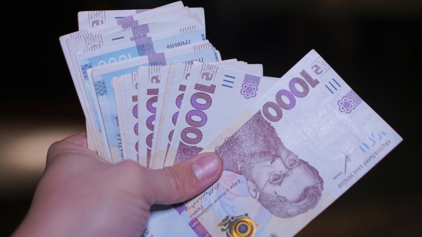 Wypłaty dla rodzin poległych żołnierzy - jak dzielą się 15 mln zł