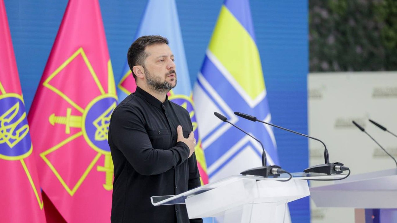 Зеленський озвучив амбітні цілі ОПК — що доручив президент