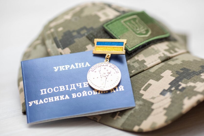 Ochrona socjalna uczestników działań bojowych na Ukrainie: jakie ulgi przewiduje prawo