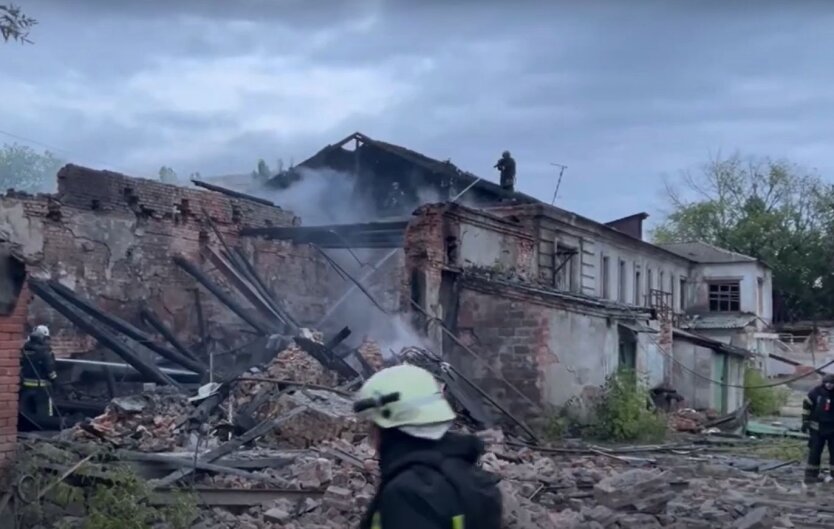 Die Russen haben Charkiw mit Drohnen angegriffen: Ein Feuer brach aus